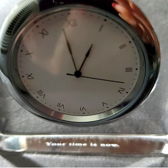 ANNA Rabinowicz Desk Clock - Picture 1 of 3